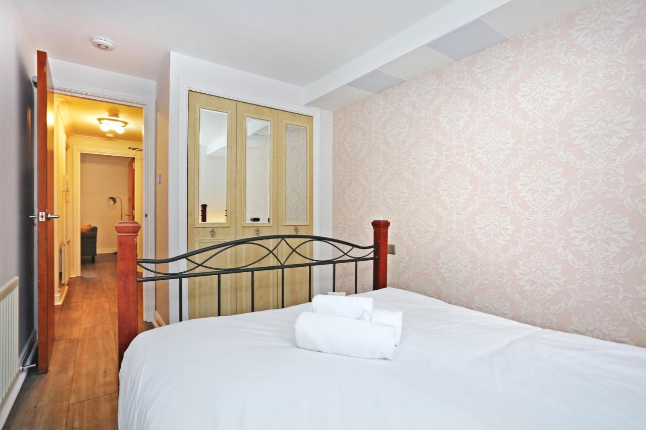 Altido 2Br Apartment With Free Parking, Near The Royal Mile Edinburgh Kültér fotó